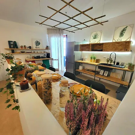 Putignani 181 Bed and Breakfast Μπάρι